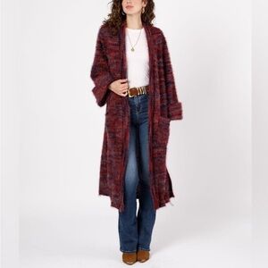 BAND OF THE FREE NWT S (M ) Sunset Bld Sherpa burgundy mix Long cardigan…